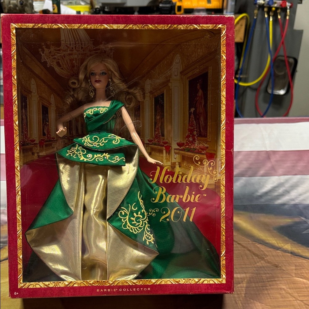 Barbie Collector Holiday Doll - Green and Gold